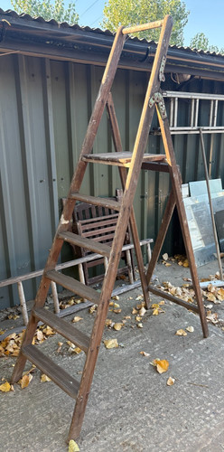 Aufsteller klapp trittleiter - aufsteller,